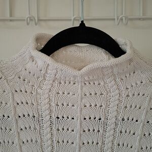 Women's White Cable-knit 100% Cotton Mockneck Tunic-length Sweater (Size M)